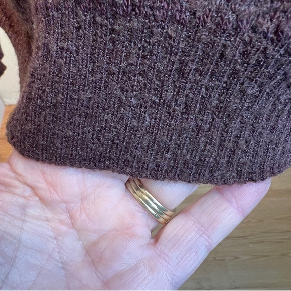 NORM THOMPSON Made in Italy Wool Blend Pullover Sweater w/crew neck. Size XL - Picture 6 of 6